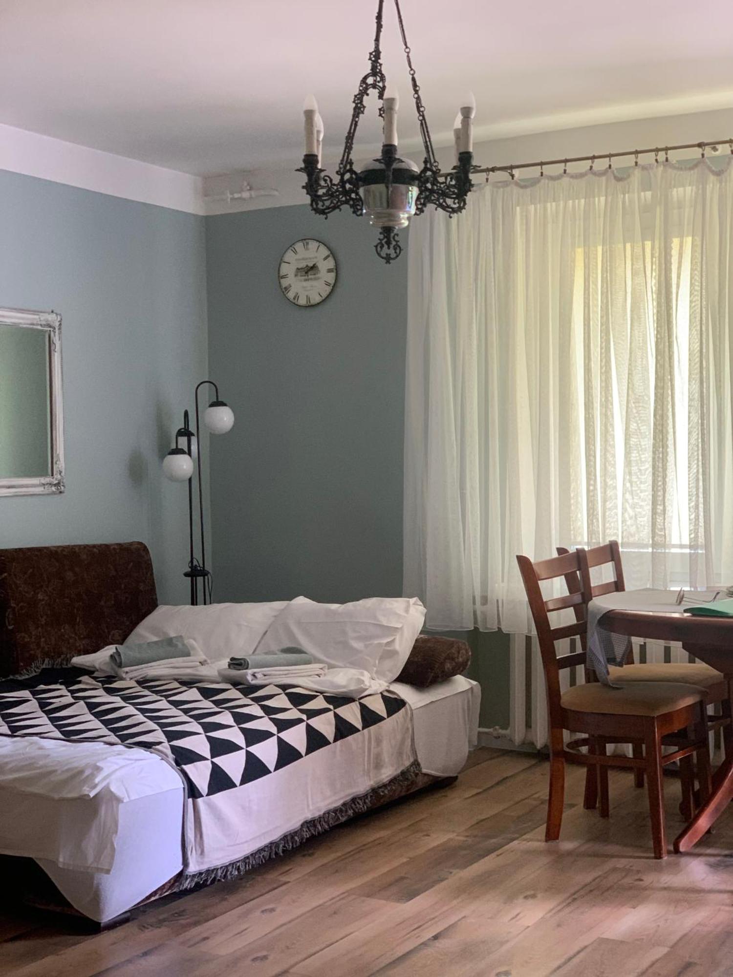 Apartament Classic Lägenhet Malbork Exteriör bild