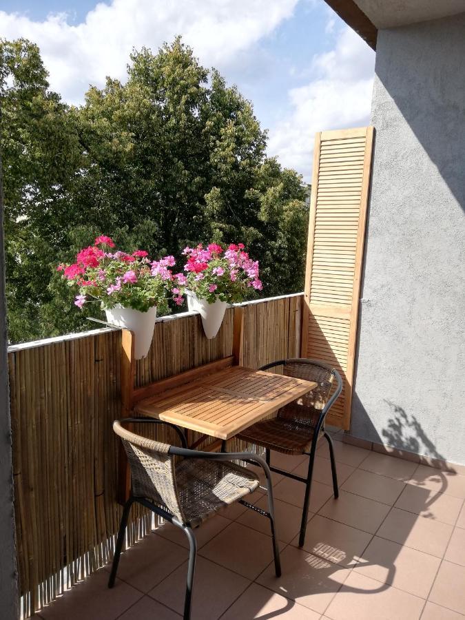 Apartament Classic Lägenhet Malbork Exteriör bild